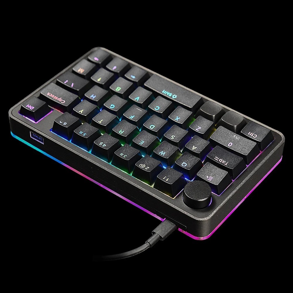 Teclado mecánico MK40, teclado - Gaming Accessories To Have reseña y precio